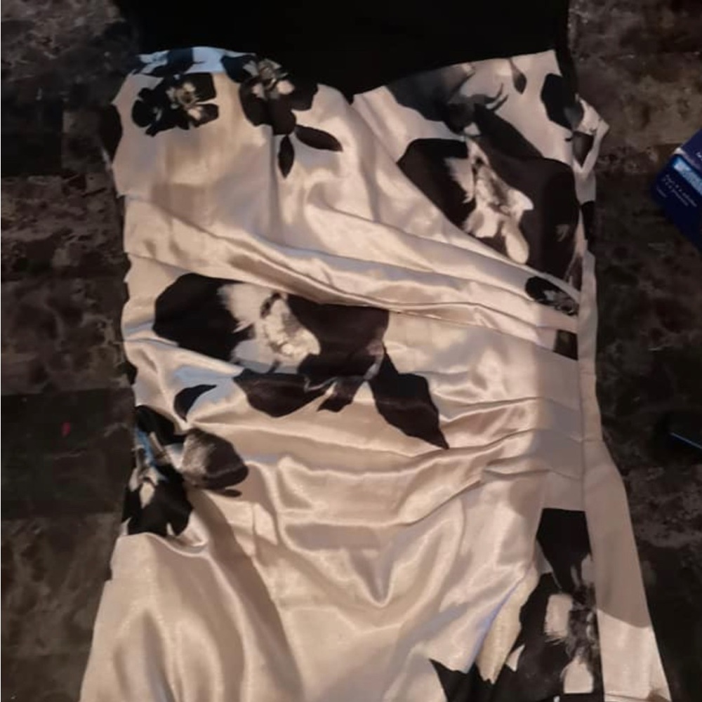Beautiful Satin Dress. Excellent condition.  Only worn once to a wedding.